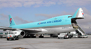 Korean Air B747-400F HL7462